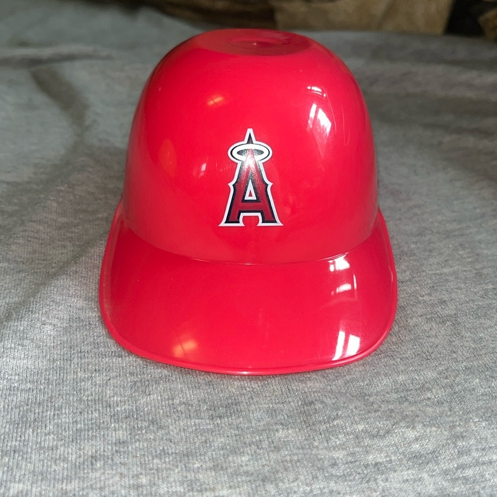 Los Angeles Angels Vintage Souvenir Dippin' Dots MLB Mini Helmet